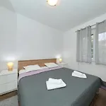 Apartman Linden Zára