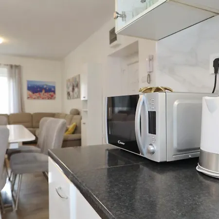 Apartment Linden Zadar